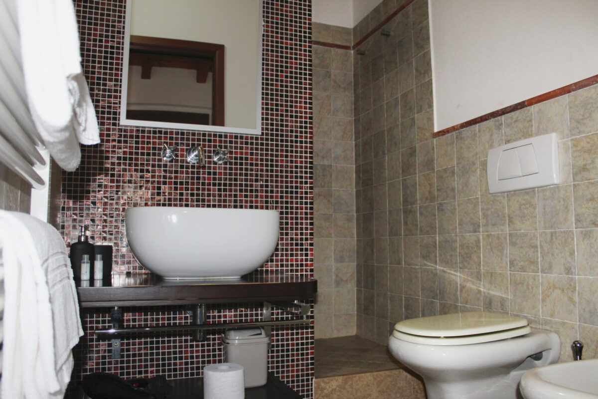 Bagno Appartamento B&B Bergamo Melograno